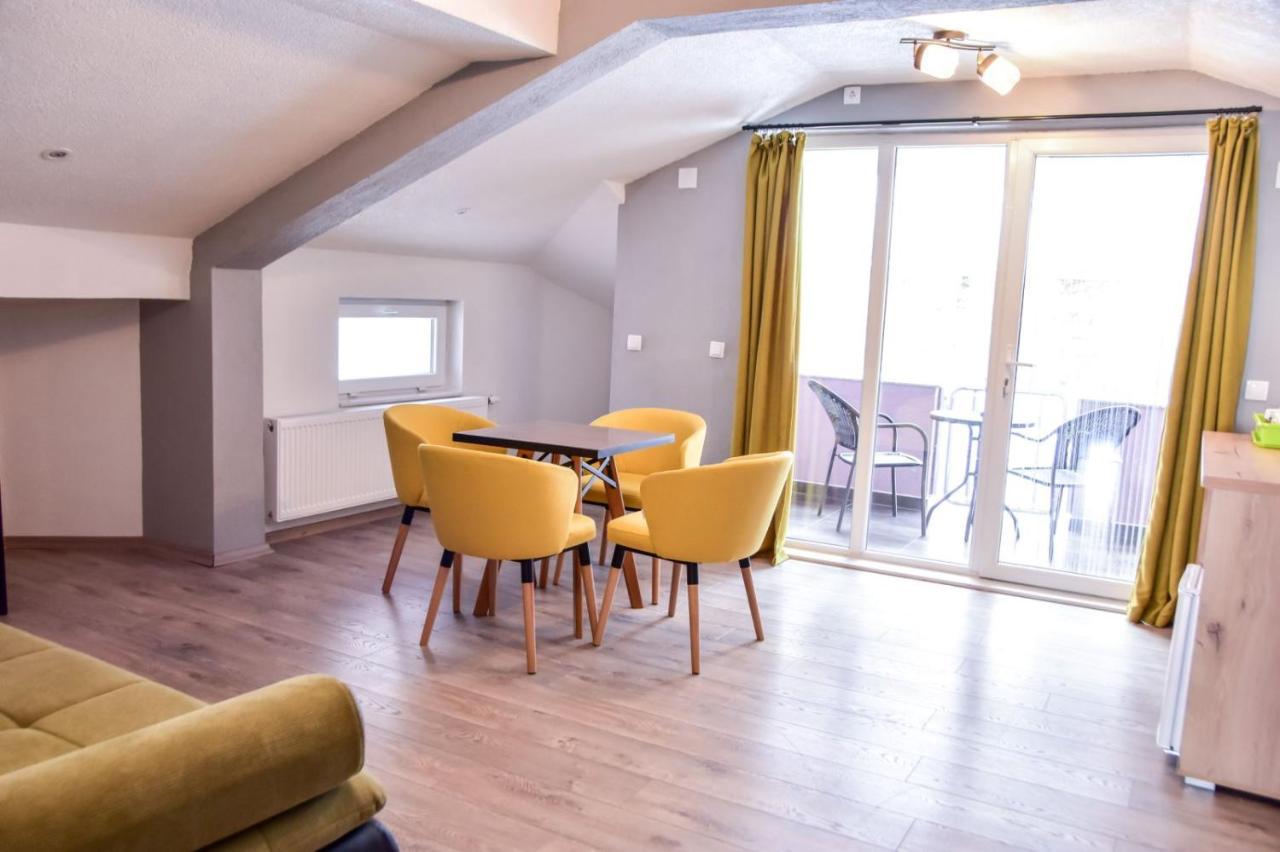 Papi Apartments Kruševo エクステリア 写真