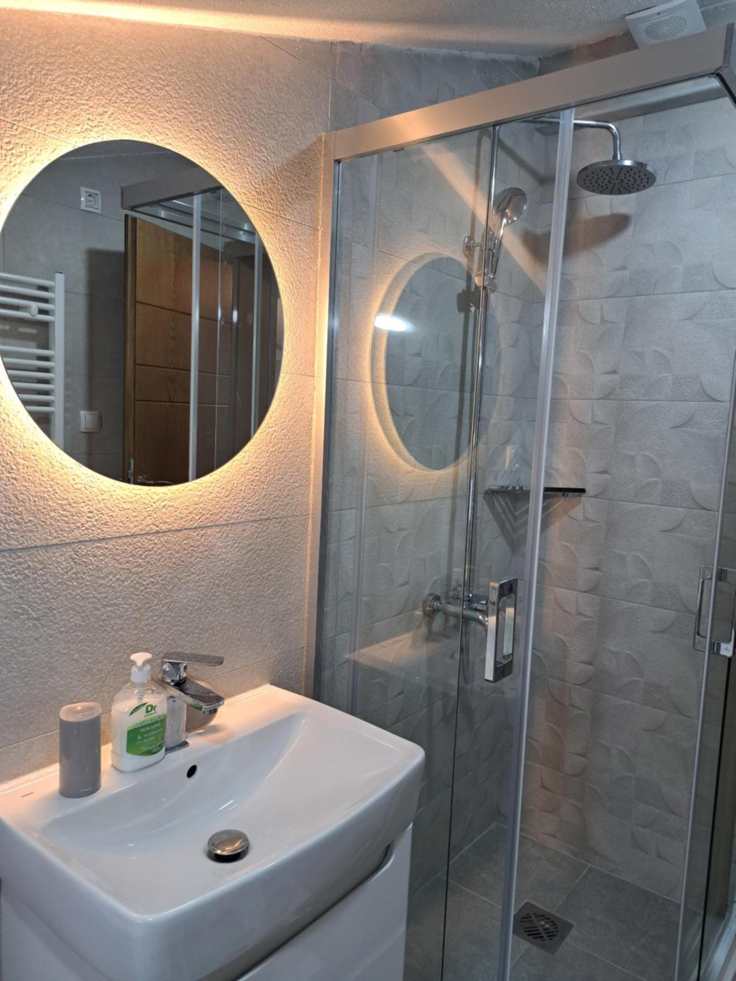 Papi Apartments Kruševo エクステリア 写真